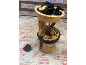 Gebruikte Benzinepomp Volkswagen Transporter/Caravelle T5 2.0 TDI DRF Prijs € 76,23 Inclusief btw aangeboden door Autosloperij de Turk