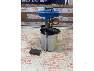 Gebruikte Benzinepomp Audi TT (8J3) 2.0 TFSI 16V Prijs € 54,45 Inclusief btw aangeboden door Autosloperij de Turk