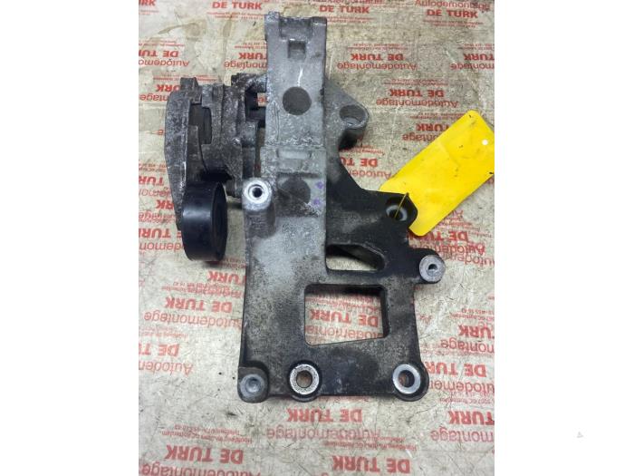 Spanner multiriem van een Audi TT (8J3) 2.0 TFSI 16V 2007