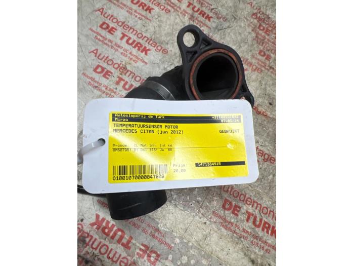 Temperatuursensor Motor van een Mercedes-Benz Citan (415.6) 1.5 109 CDI 2012