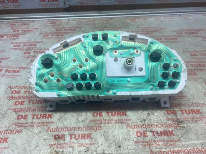 Kilometerteller KM van een Daewoo Matiz 0.8 S,SE 2001