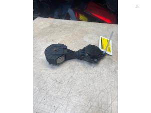 Gebruikte Spanner multiriem Mini Mini (R56) 1.6 16V Cooper Prijs € 16,94 Inclusief btw aangeboden door Autosloperij de Turk