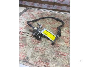 Gebruikte Hogedrukpomp Audi A3 Cabriolet (8P7) 1.8 TFSI 16V Prijs € 108,90 Inclusief btw aangeboden door Autosloperij de Turk