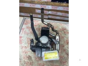 Gebruikte Waterpomp Landrover Range Rover Sport (LS) 3.0 S TDV6 Prijs € 130,68 Inclusief btw aangeboden door Autosloperij de Turk