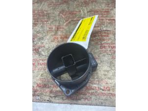 Gebruikte Luchtmassameter Mercedes C (W204) 3.0 C-350 CDI V6 24V Prijs € 65,34 Inclusief btw aangeboden door Autosloperij de Turk