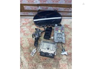 Gebruikte Contactslot + computer Hyundai i20 (GBB) 1.0 T-GDI 120 12V Prijs € 108,90 Inclusief btw aangeboden door Autosloperij de Turk