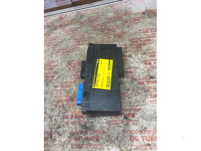 Computer Body Control van een BMW 3 serie (F30) 318i 1.5 TwinPower Turbo 12V 2016