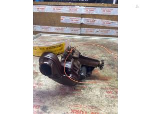 Gebruikte Oliepomp Nissan Qashqai (J11) 1.2 DIG-T 16V Prijs € 54,45 Inclusief btw aangeboden door Autosloperij de Turk