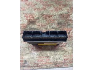 Gebruikte Comfort Module Ford Mondeo III 2.0 Di 16V Prijs € 54,45 Inclusief btw aangeboden door Autosloperij de Turk