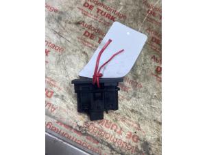 Gebruikte Relais Ford Mondeo Prijs € 10,89 Inclusief btw aangeboden door Autosloperij de Turk