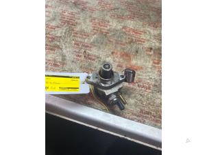 Gebruikte Hogedrukpomp Volkswagen Polo V (6R) 1.2 12V Prijs € 76,23 Inclusief btw aangeboden door Autosloperij de Turk