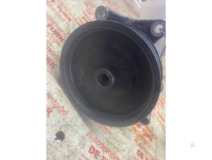 Gebruikte Servopomp Mercedes C (W204) 1.8 C-180 CGI 16V Prijs € 87,12 Inclusief btw aangeboden door Autosloperij de Turk