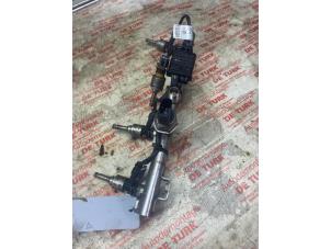 Gebruikte Injector brug Mercedes C (W204) 1.8 C-180 CGI 16V Prijs € 82,28 Inclusief btw aangeboden door Autosloperij de Turk