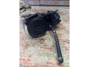Gebruikte Servopomp Mercedes C (W204) 2.2 C-250 CDI 16V BlueEFFICIENCY Prijs € 26,62 Inclusief btw aangeboden door Autosloperij de Turk