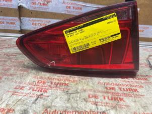 Gebruikte Achterlicht links Volkswagen Golf VII (AUA) 1.2 TSI 16V Prijs € 16,94 Inclusief btw aangeboden door Autosloperij de Turk