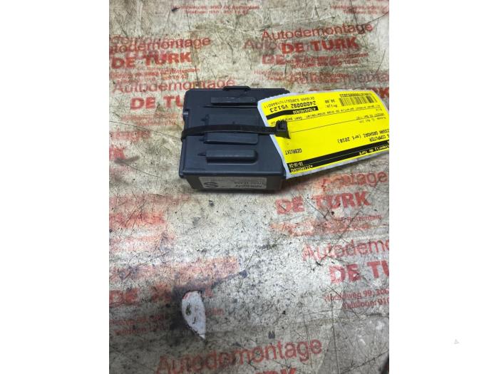 ABS Computer van een Nissan Qashqai (J11) 1.2 DIG-T 16V 2016