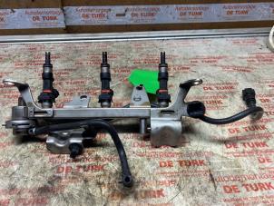Gebruikte Common rail (Injectie) Renault Clio V (RJAB) 0.9 Energy TCE 90 12V Prijs € 32,67 Inclusief btw aangeboden door Autosloperij de Turk