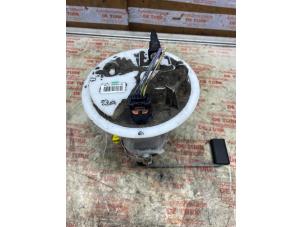 Gebruikte Benzinepomp Peugeot 208 I (CA/CC/CK/CL) 1.0 Vti 12V PureTech Prijs € 38,72 Inclusief btw aangeboden door Autosloperij de Turk