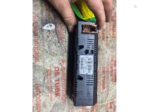 Gebruikte Display Interieur Citroen C3 (SC) 1.2 VTi 82 12V Prijs € 10,89 Inclusief btw aangeboden door Autosloperij de Turk