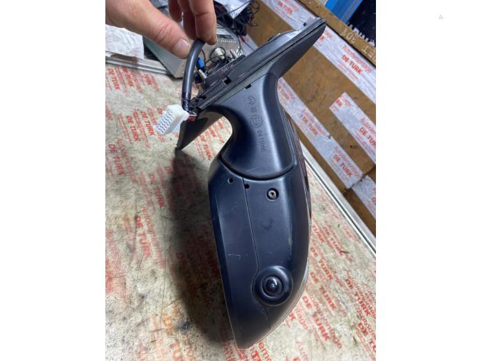 Computer Body Control van een Nissan Pulsar (C13) 1.2 DIG-T 16V 2014