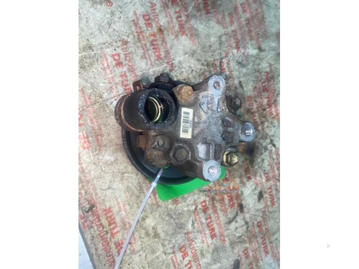 Gebruikte Pomp Servo Chrysler Voyager/Grand Voyager (RG/RS) 2.5 CRD Prijs € 54,45 Inclusief btw aangeboden door Autosloperij de Turk