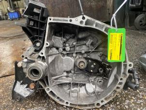 Gebruikte Versnellingsbak Peugeot 208 I (CA/CC/CK/CL) 1.4 16V Prijs € 272,25 Inclusief btw aangeboden door Autosloperij de Turk
