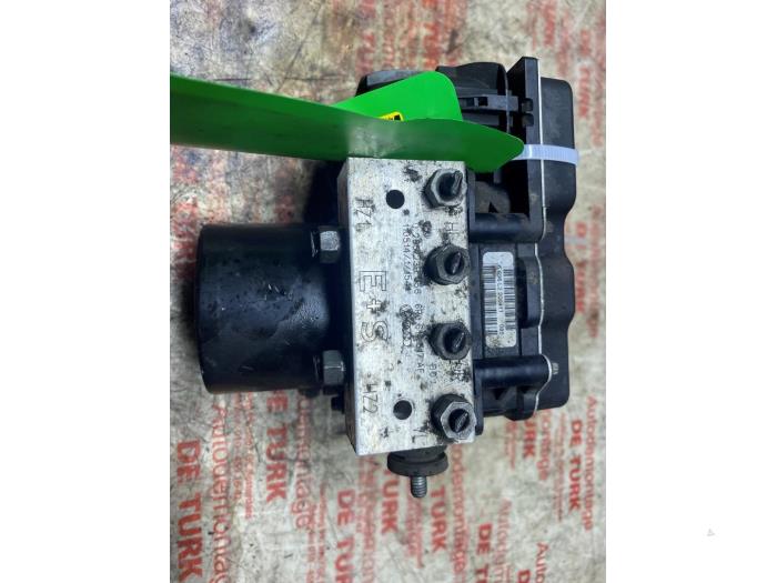 Gebruikte ABS Pomp Seat Ibiza IV SC (6J1) 1.4 TSI 16V FR Prijs € 43,56 Inclusief btw aangeboden door Autosloperij de Turk