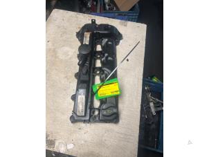 Gebruikte Kleppendeksel Mercedes C (W204) 2.2 C-250 CDI 16V BlueEFFICIENCY Prijs € 70,18 Inclusief btw aangeboden door Autosloperij de Turk