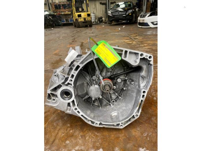 Gebruikte Versnellingsbak Nissan Juke (F15) 1.2 DIG-T 16V Prijs € 326,70 Inclusief btw aangeboden door Autosloperij de Turk