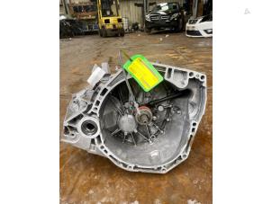 Gebruikte Versnellingsbak Nissan Juke (F15) 1.2 DIG-T 16V Prijs € 326,70 Inclusief btw aangeboden door Autosloperij de Turk