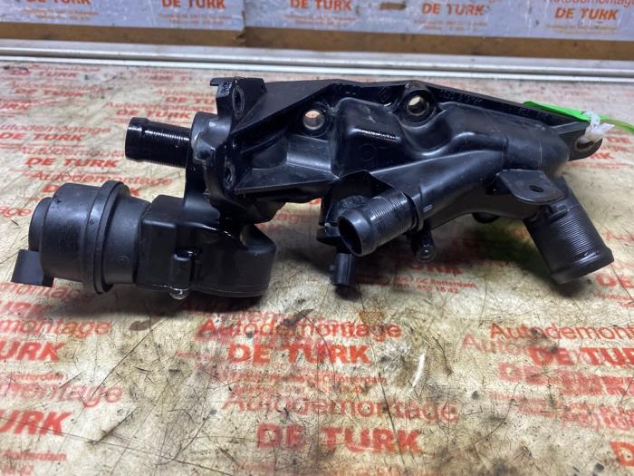 Gebruikte Waterpomp Nissan Juke (F15) 1.2 DIG-T 16V Prijs € 38,72 Inclusief btw aangeboden door Autosloperij de Turk