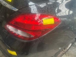 Gebruikte Achterlicht rechts Mercedes C (W205) C-220 2.2 CDI BlueTEC, C-220 d 16V Prijs € 196,02 Inclusief btw aangeboden door Autosloperij de Turk