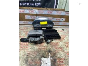 Gebruikte Contactslot + computer Skoda Fabia (6Y5) 1.4 TDI 70 Prijs € 82,28 Inclusief btw aangeboden door Autosloperij de Turk