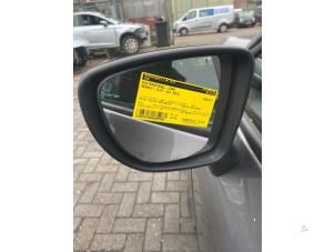 Gebruikte Buitenspiegel links Renault Clio IV (5R) 0.9 Energy TCE 90 12V Prijs € 32,67 Inclusief btw aangeboden door Autosloperij de Turk