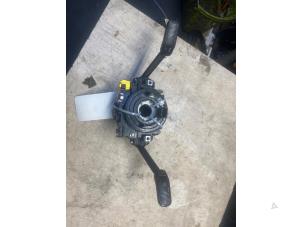 Gebruikte Licht + Raw Schakelaar Seat Leon (5FB) 1.2 TSI Ecomotive 16V Prijs € 43,56 Inclusief btw aangeboden door Autosloperij de Turk