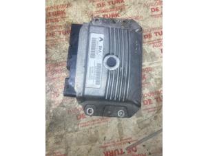 Gebruikte Kontaktslot + computer Renault Megane III CC (EZ) 1.4 16V TCe 130 Prijs € 130,68 Inclusief btw aangeboden door Autosloperij de Turk
