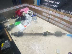 Gebruikte Aandrijfas rechts-voor Kia Picanto (TA) 1.0 12V Prijs € 32,67 Inclusief btw aangeboden door Autosloperij de Turk