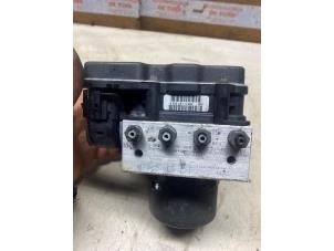 Gebruikte ABS Pomp Audi A5 Cabrio (8F7) 2.0 TFSI 16V Prijs € 163,35 Inclusief btw aangeboden door Autosloperij de Turk