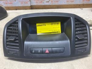 Gebruikte Display Interieur Opel Insignia Country Tourer 2.0 CDTI 16V 130 ecoFLEX Prijs € 43,56 Inclusief btw aangeboden door Autosloperij de Turk