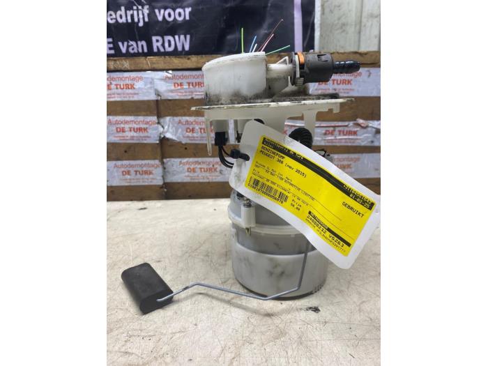 Gebruikte Benzinepomp Peugeot 308 SW (L4/L9/LC/LJ/LR) 1.2 12V e-THP PureTech 130 Prijs € 54,45 Inclusief btw aangeboden door Autosloperij de Turk