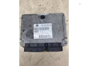 Gebruikte Kontaktslot + computer Volkswagen Polo IV (9N1/2/3) 1.4 16V Prijs € 43,56 Inclusief btw aangeboden door Autosloperij de Turk