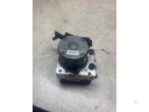 Gebruikte ABS Pomp Kia Sportage (QL) 1.6 GDI 16V 4x2 Prijs € 54,45 Inclusief btw aangeboden door Autosloperij de Turk