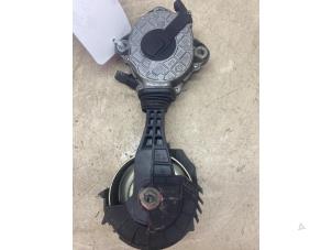 Gebruikte Spanrol Multiriem Peugeot 2008 (CU) 1.6 VTI 16V Prijs € 21,78 Inclusief btw aangeboden door Autosloperij de Turk