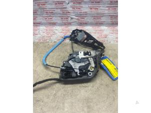 Gebruikte Deurslot Mechaniek 4Deurs links-voor BMW 2 serie (F22) 218i 1.5 TwinPower Turbo 12V Prijs € 43,56 Inclusief btw aangeboden door Autosloperij de Turk