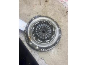 Gebruikte Vliegwiel Opel Astra J (PC6/PD6/PE6/PF6) 1.4 Turbo 16V Prijs € 76,23 Inclusief btw aangeboden door Autosloperij de Turk