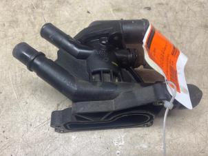 Gebruikte Thermostaathuis Ford Fiesta 6 (JA8) 1.0 EcoBoost 12V 100 Prijs € 43,56 Inclusief btw aangeboden door Autosloperij de Turk