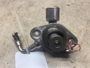 Gebruikte Hogedrukpomp Ford Fiesta 6 (JA8) 1.0 EcoBoost 12V 100 Prijs € 82,28 Inclusief btw aangeboden door Autosloperij de Turk