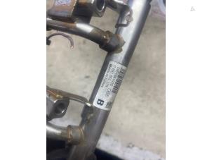 Gebruikte Injector brug Ford Fiesta 6 (JA8) 1.0 EcoBoost 12V 100 Prijs € 38,72 Inclusief btw aangeboden door Autosloperij de Turk