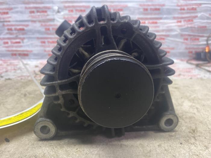 Dynamo van een Citroën DS3 (SA) 1.2 12V PureTech 82 2014