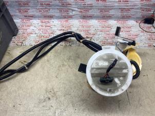 Gebruikte Benzinepomp Mercedes CLS (C218) 250 CDI BlueEfficiency,BlueTEC, 250 d Prijs € 82,28 Inclusief btw aangeboden door Autosloperij de Turk